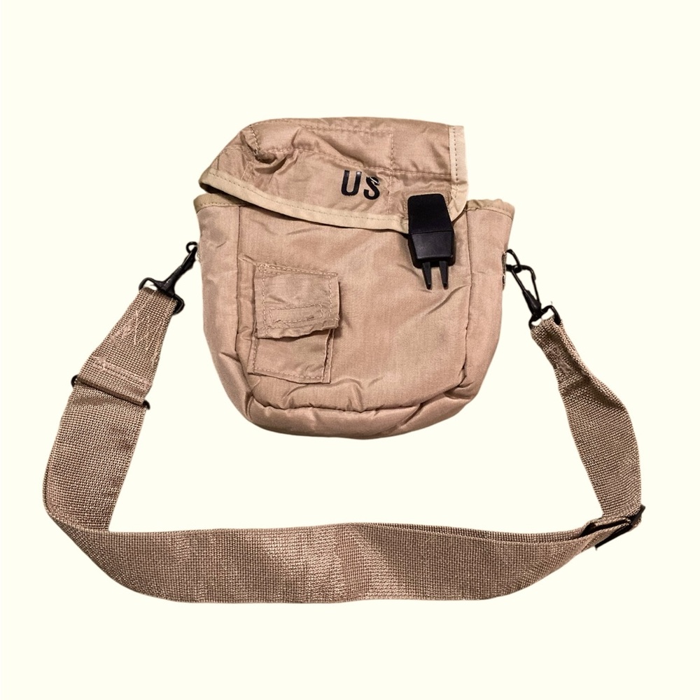 Tan military bag adjustable strap water canteen cover
